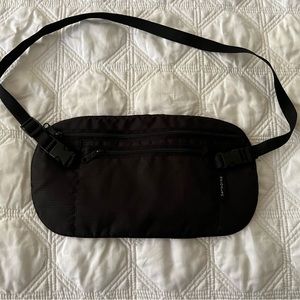 Samsonite Money Belt.